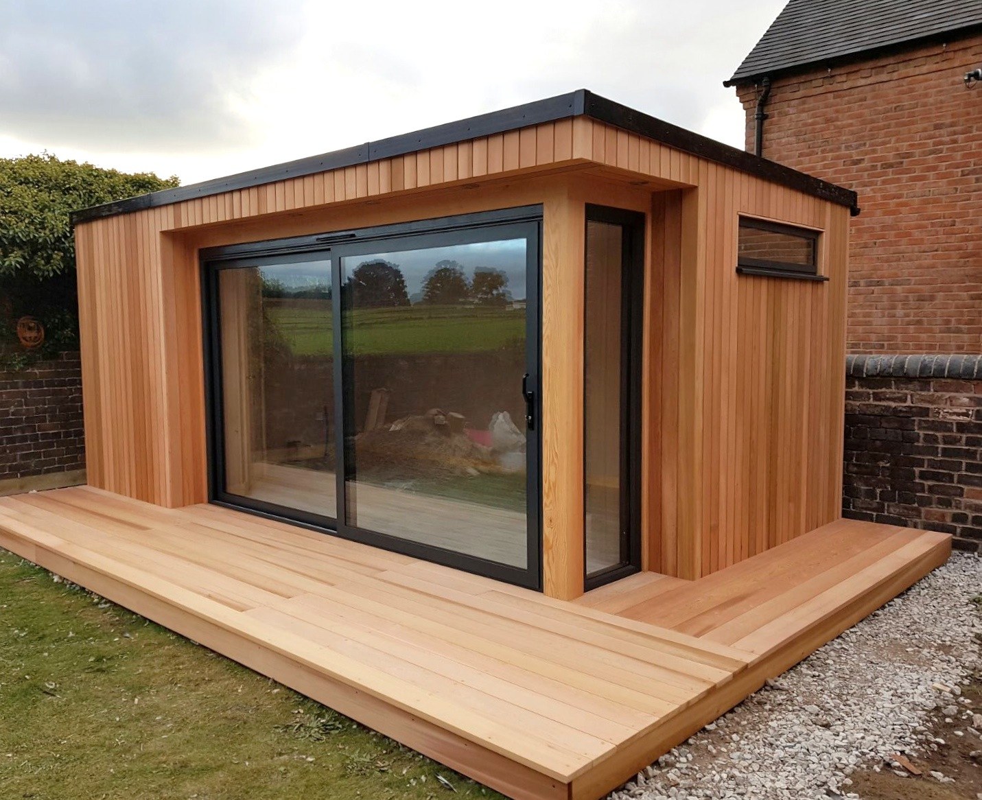 Cedar garden office tunstall garden buildings Tunstall Garden Buildings