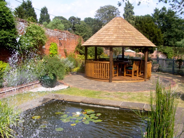 colonial-cedar-shingle-african-gazebo-tunstall-garden-buildings